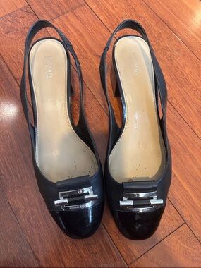 MICHAEL Michael Kors Black Slingback Patent Toe Block Heel Mules